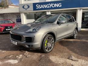 PORSCHE CAYENNE 2017 (17) at CSG Motor Company Chalfont St Giles