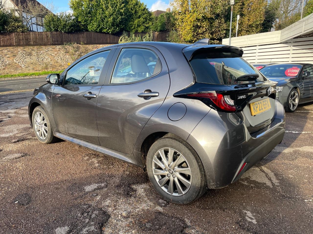 2022 Toyota Yaris 1.5 Hybrid Icon 5dr CVT - APPLE CAR PLAY - R/CAMERA - BLUETOOTH