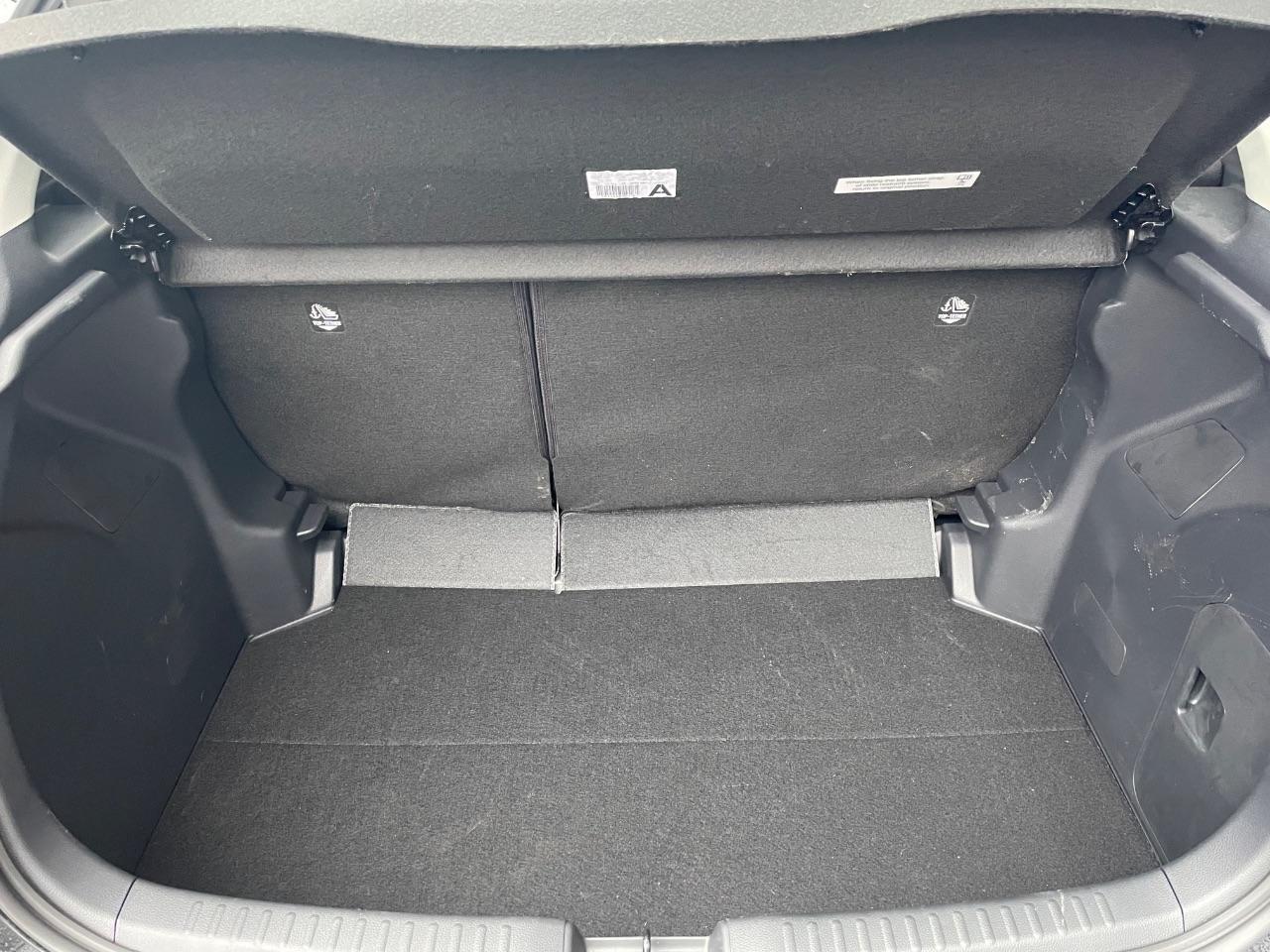 2022 Toyota Yaris 1.5 Hybrid Icon 5dr CVT