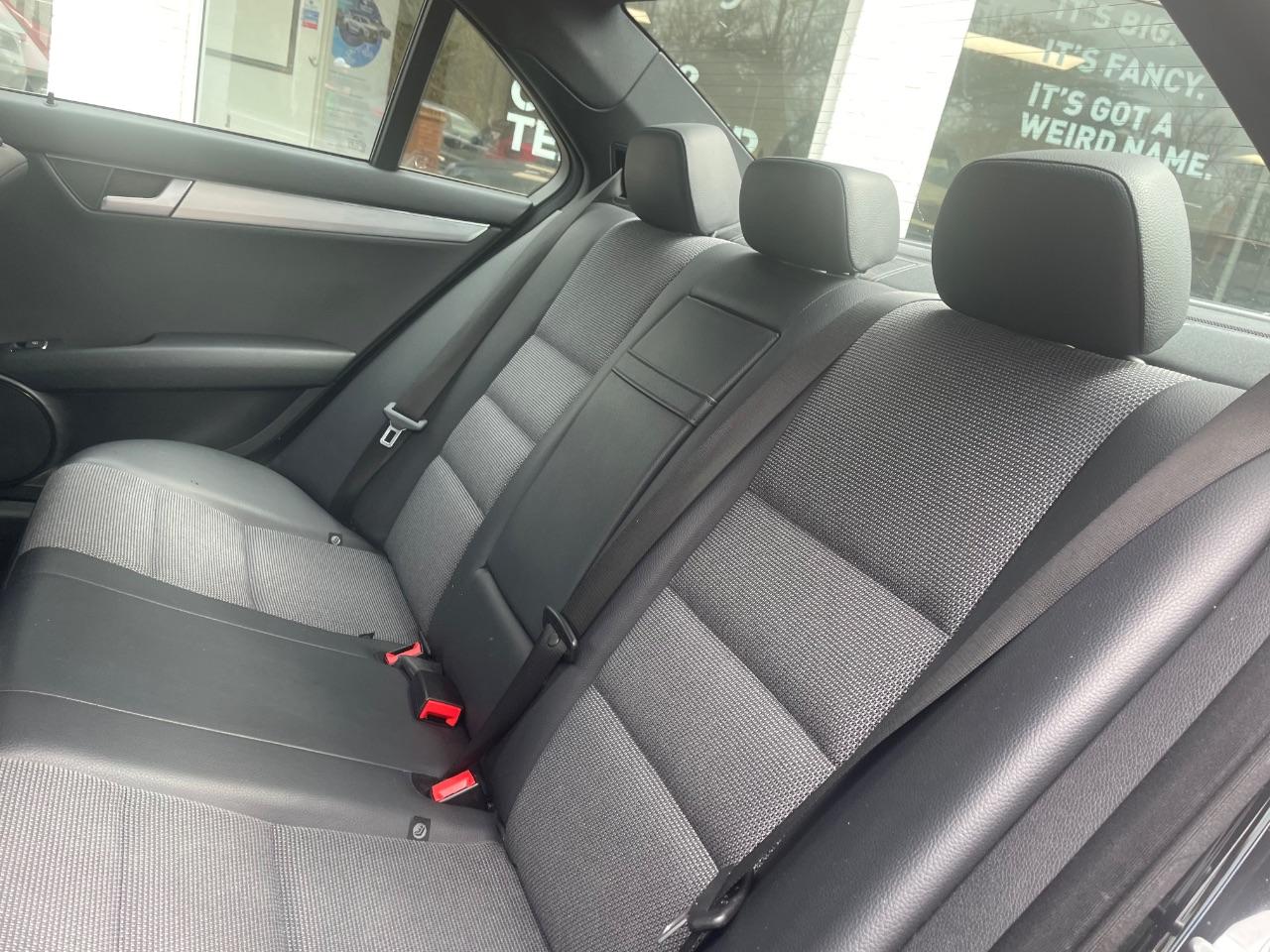 2013 Mercedes-Benz C Class 2.1 C220 CDI BlueEFFICIENCY AMG Sport 4dr Auto - 1/2 LEATHER - NAV - E/F/ MIRRORS BLUETOOTH