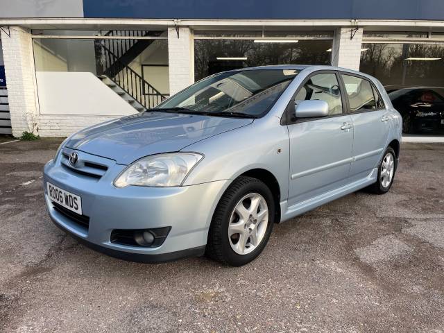 Toyota Corolla 1.4 VVT-i Colour Collection 5dr - FTSH - AIR CON - ALLOYS - Hatchback Petrol Blue