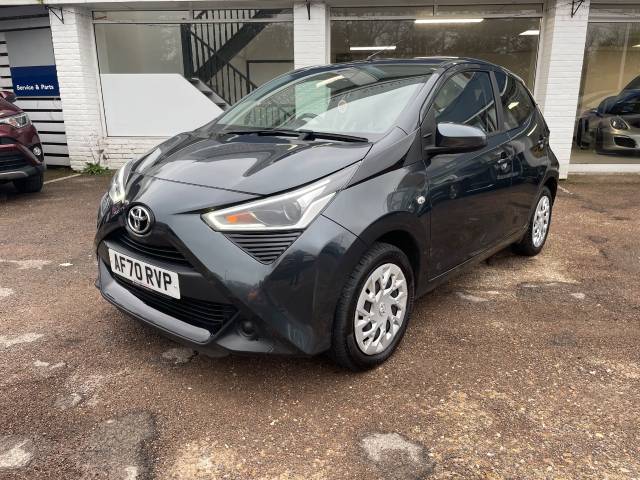 Toyota Aygo 1.0 VVT-i X-Play TSS 5dr - APPLE CAR PLAY- CAMERA- BLUETOOTH Hatchback Petrol Grey