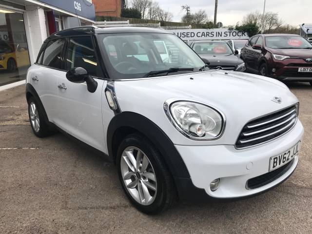 2012 Mini Countryman 1.6 Cooper 5dr - FSH -  1/2 LEATHER- BLUETOOTH - CRUISE CONTROL