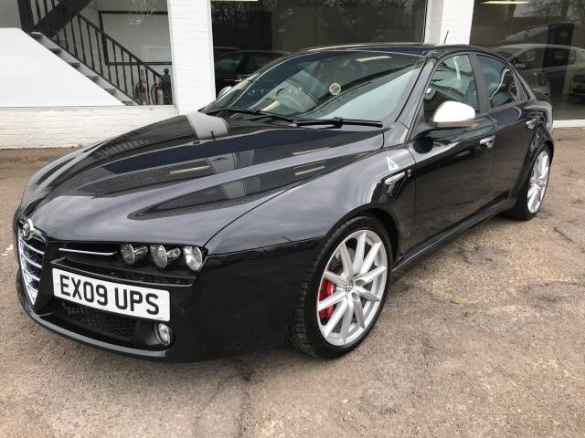 Alfa Romeo 159 3.2 V6 JTS TI 4dr - FSH - BOSE - BI XENONS - PARKING SENSOR Saloon Petrol Black