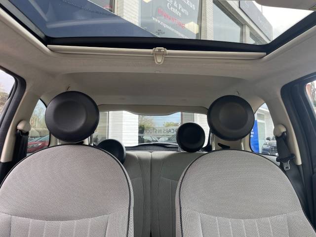 2013 Fiat 500 0.9 TwinAir Lounge 3dr Dualogic - ONE OWNER - ELECTRIC SUNROOF - BLUETOOTH