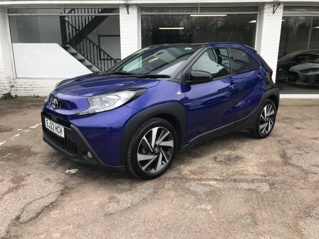 Toyota Aygo X 1.0 VVT-i Edge 5dr Auto - FTSH - APPLE CAR  PLAY - REAR CAMERA Hatchback Petrol Blue