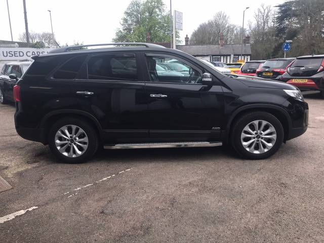 2013 Kia Sorento 2.2 CRDi KX-3 5dr Auto - FSH - 7 SEATS - H/LEATHER - SUNROOF - BLUETOOTH