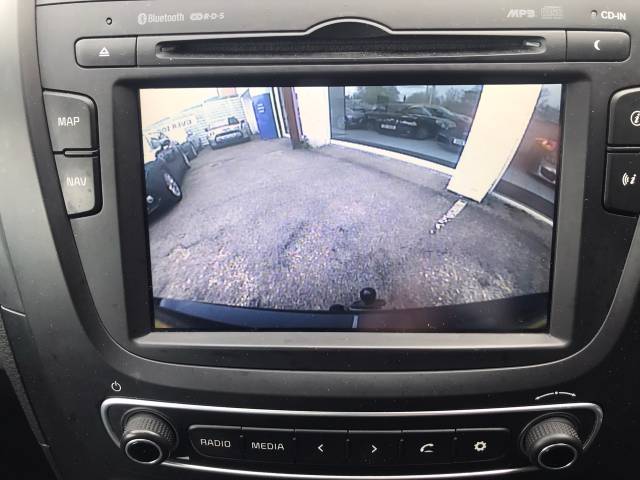 2013 Kia Sorento 2.2 CRDi KX-3 5dr Auto - FSH - 7 SEATS - H/LEATHER - SUNROOF - BLUETOOTH