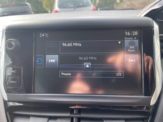 2015 Peugeot 208 1.6 e-HDi Allure 5dr - FSH - AIR CON - ALYS - E/W