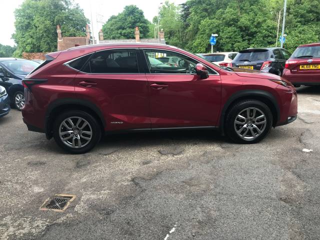 2016 Lexus Nx 300h 2.5 Luxury 5dr CVT - NAV - H/LEATHER - FSH - PDC