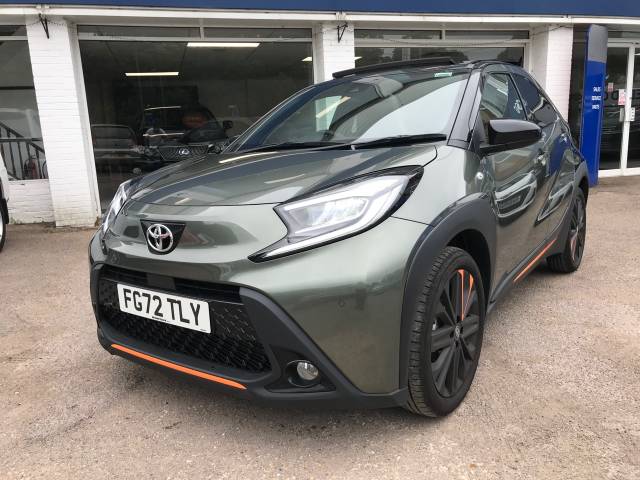 Toyota Aygo X 1.0 VVT-i Limited Edition 5dr - CANVAS ROOF - HEATED SEATS - PARKING SENSORS Hatchback Petrol Green