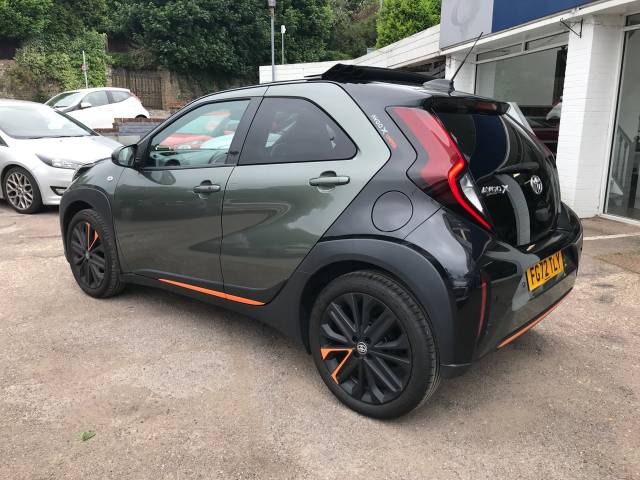 2022 Toyota Aygo X 1.0 VVT-i Limited Edition 5dr - CANVAS ROOF - HEATED SEATS - PARKING SENSORS