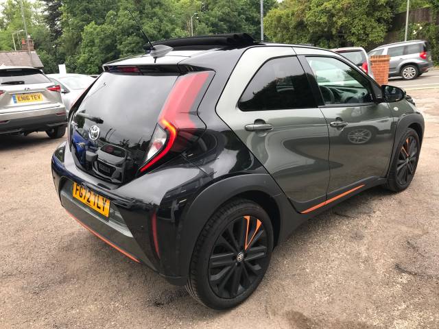 2022 Toyota Aygo X 1.0 VVT-i Limited Edition 5dr - CANVAS ROOF - HEATED SEATS - PARKING SENSORS