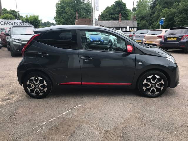 2021 Toyota Aygo 1.0 VVT-i X-Trend TSS 5dr - APPLE CAR PLAY - BLUETOOTH - CRUISE - AIR CON - ALLOYS