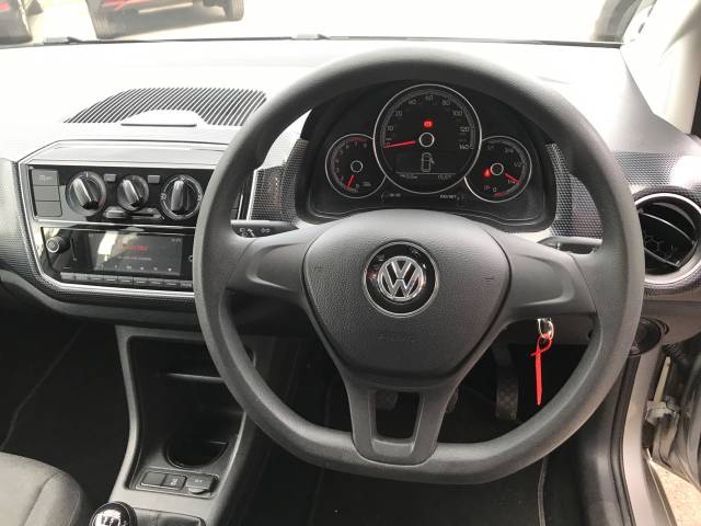 2020 Volkswagen Up 1.0 Move Up 5dr  ONE OWNER - VW SERVICES HISTORY - AIR CON