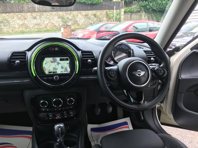 2016 Mini Clubman 1.5 Cooper 6dr - HEAD UP DISPLAY - H/SEATS - CHILLI PACK