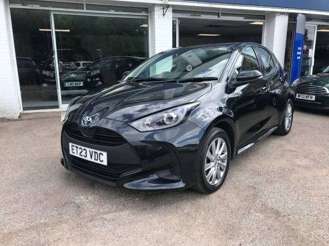 Toyota Yaris 1.5 Hybrid Icon 5dr CVT Hatchback Petrol / Electric Hybrid Black