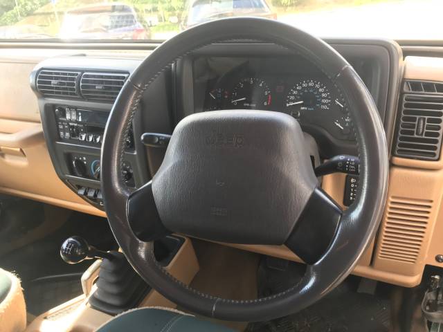 2001 Jeep Wrangler 4.0 WRANGLER SAHARA - NEW ROOF - SERVICE HISTORY - UK CAR