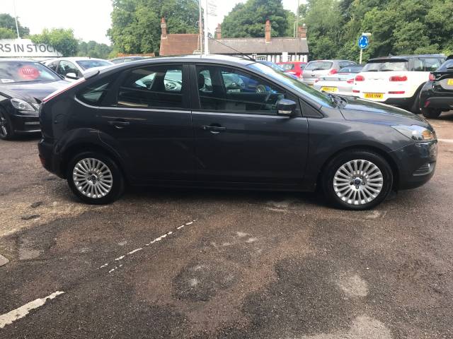 2010 Ford Focus 2.0 Titanium 5dr Auto - SAT NAV - CRUISE CONTROL - CLIMATE - ALLOYS