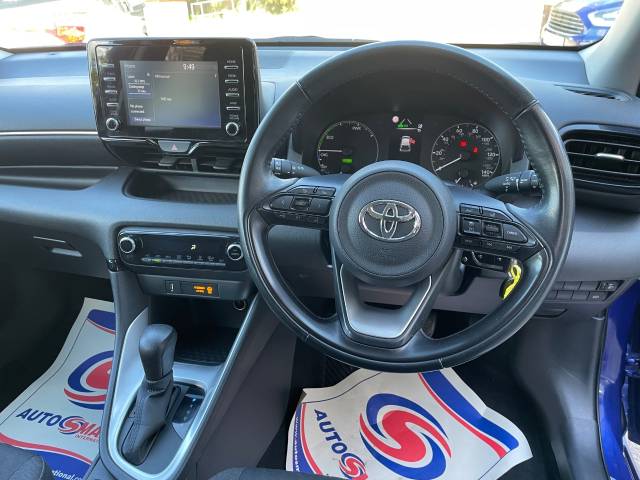 2021 Toyota Yaris 1.5 Hybrid Icon 5dr CVT - FTSH - APPLE CAR PLAY - REAR CAMERA