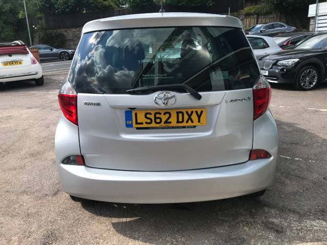 2012 Toyota Verso-s 1.33 Dual VVT-i T Spirit 5dr Multidrive S - FTSH - PANORAMIC ROOF - SAT NAV - CAMAERA