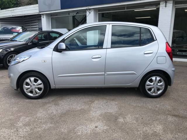2012 Hyundai i10 1.2 Active 5dr - GREAT 1ST  CAR - SERVICES HISTORY