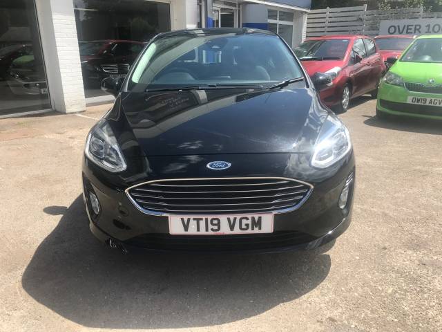 2019 Ford Fiesta 1.1 Zetec 5dr -REAR PARKING SESNOSR - BLUETOOTH - AIR CON - ALLOYS