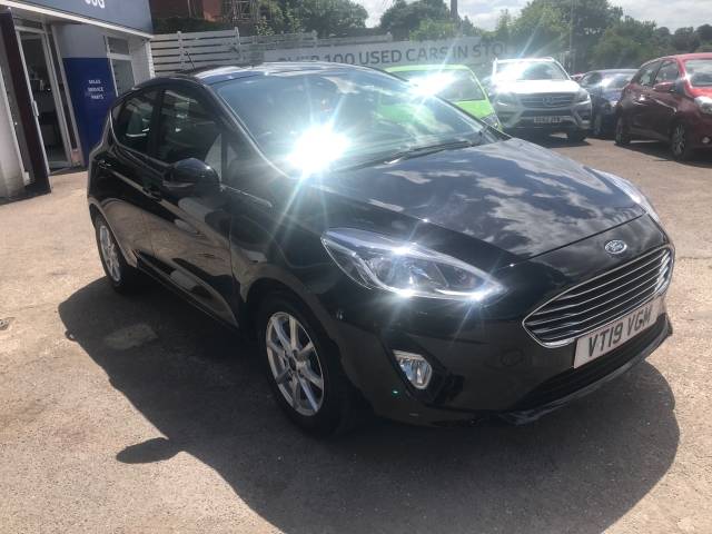 2019 Ford Fiesta 1.1 Zetec 5dr -REAR PARKING SESNOSR - BLUETOOTH - AIR CON - ALLOYS