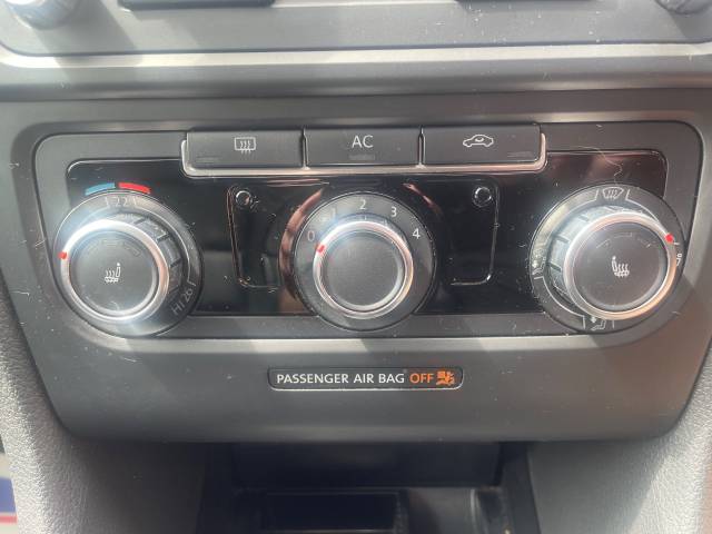 2009 Volkswagen Golf 1.6 TDI 105 SE 5dr - LEATHER - SUNROOF - FSH  -