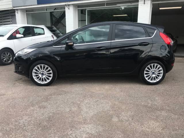 2015 Ford Fiesta 1.0 EcoBoost Titanium 5dr - CONVENIENCE PACK -  BLUETOOTH - ELECTRIC FOLDING MIRRORS