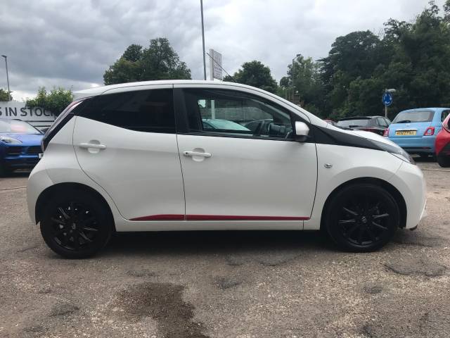 2018 Toyota Aygo 1.0 VVT-i X-Press 5dr x-shift -14