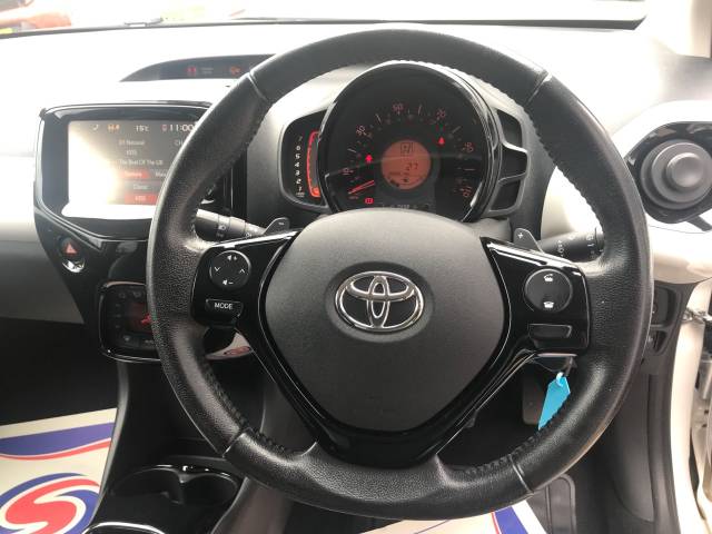 2018 Toyota Aygo 1.0 VVT-i X-Press 5dr x-shift -14