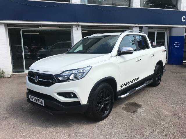 SsangYong Musso 2.2 Double Cab Pick Up Saracen 4dr Auto AWD Pick Up Diesel White