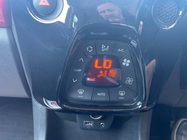 2018 Toyota Aygo 1.0 VVT-i X-Style 5dr x-shift - FTSH - REAR CAMERA- BLUETOOTH