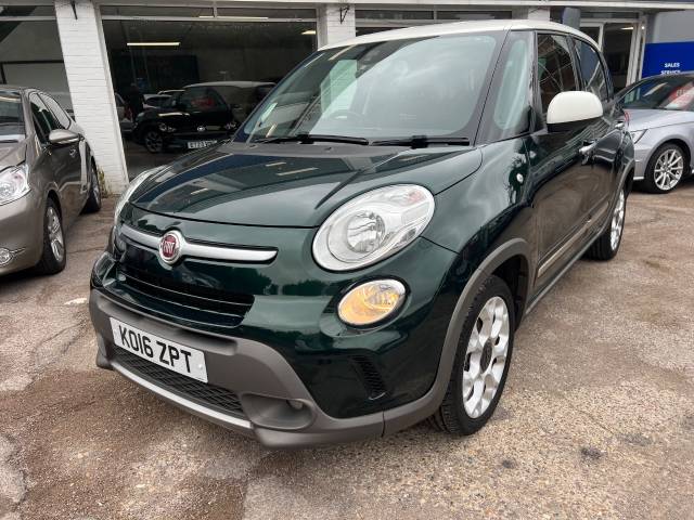 Fiat 500l 1.3 Multijet 95 Trekking 5dr Dualogic - MPV Diesel Green/white
