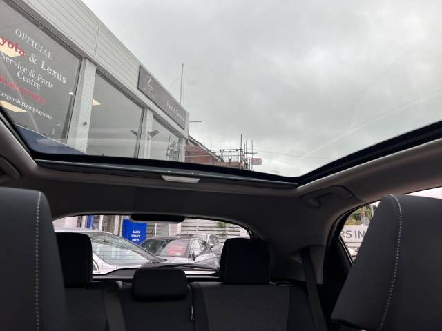 2020 Toyota Yaris 1.5 Hybrid Design 5dr CVT - PAN ROOF - ONE OWNER - FSH -  CAR PLAY