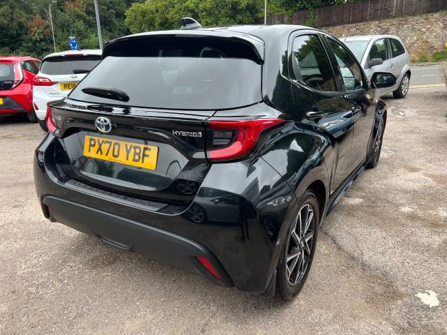 2020 Toyota Yaris 1.5 Hybrid Design 5dr CVT - PAN ROOF - ONE OWNER - FSH -  CAR PLAY
