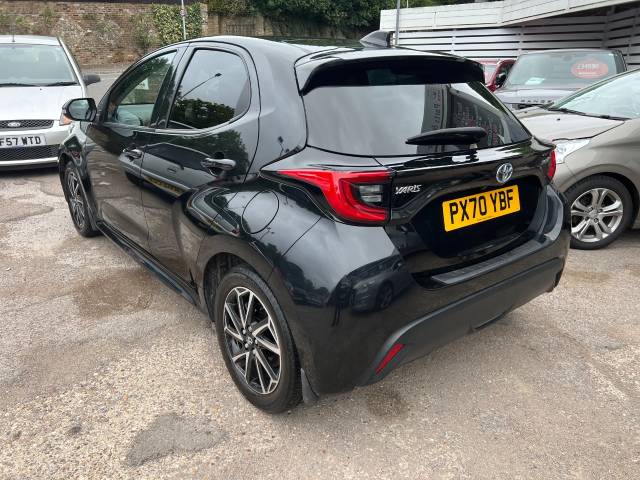 2020 Toyota Yaris 1.5 Hybrid Design 5dr CVT - PAN ROOF - ONE OWNER - FSH -  CAR PLAY