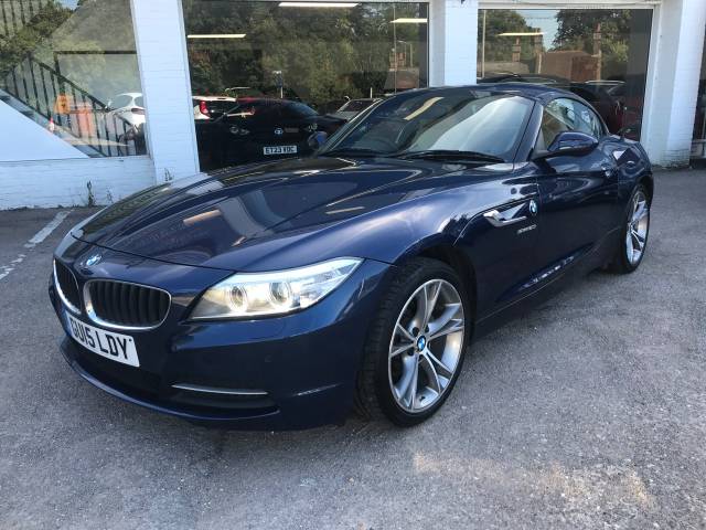 2015 BMW Z4 2.0 20i sDrive 2dr Auto - FSH - H/LEATHER - PARKING SENSORS - NAV -