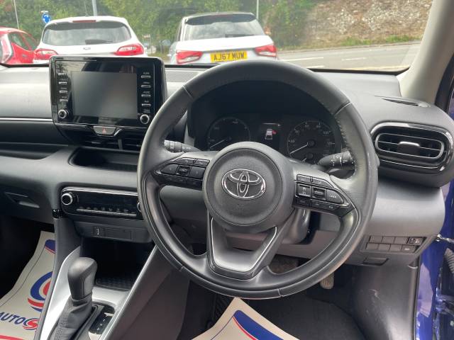 2021 Toyota Yaris 1.5 Hybrid Icon 5dr CVT - FTSH - ONE OWNER - CAR PLAY