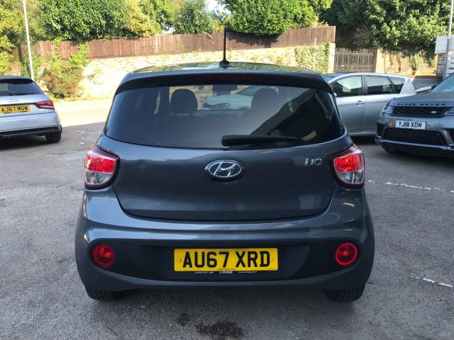 2017 Hyundai i10 1.2 Premium 5dr Auto - AIR CON - ALLOYS - BLUETOOTH - CRUISE