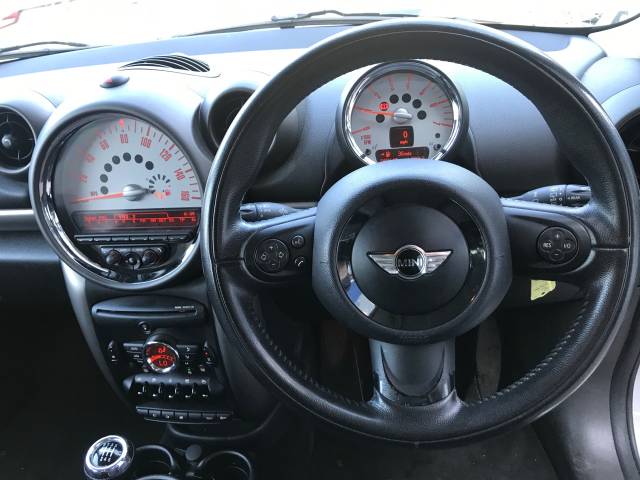 2011 Mini Countryman 1.6 Cooper D ALL4 5dr -  CHILLI PACK -  17