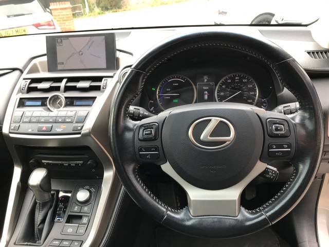 2016 Lexus Nx 300h 2.5 Luxury 5dr CVT - PAN ROOF - NAV - H/ LEATHER