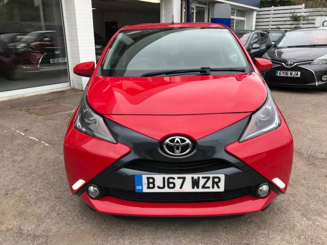 2017 Toyota Aygo 1.0 VVT-i X-Style 5dr x-shift - CAMERA - AIR CON - ALLOYS
