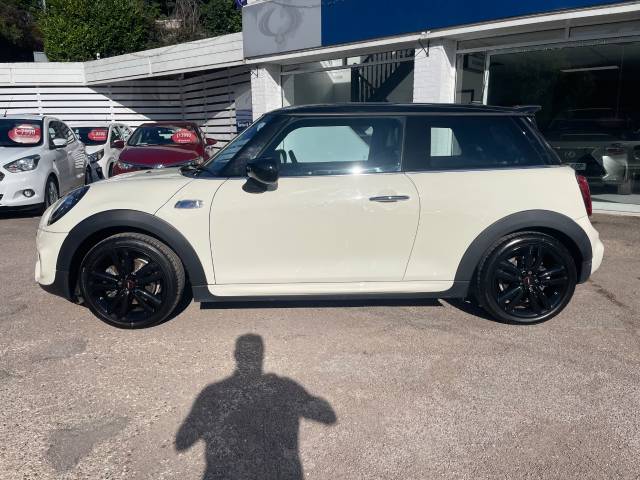 2020 Mini Hatchback 2.0 Cooper S Sport II 3dr Auto - H/ SEAT - NAV - SUNROOF - SENORS