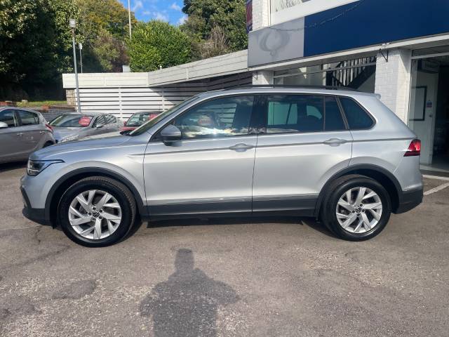 2021 Volkswagen Tiguan 1.5 TSI 150 Life 5dr DSG - APPLE CAR PLAY/ANDROID AUTO - FVSH - 1 OWNER
