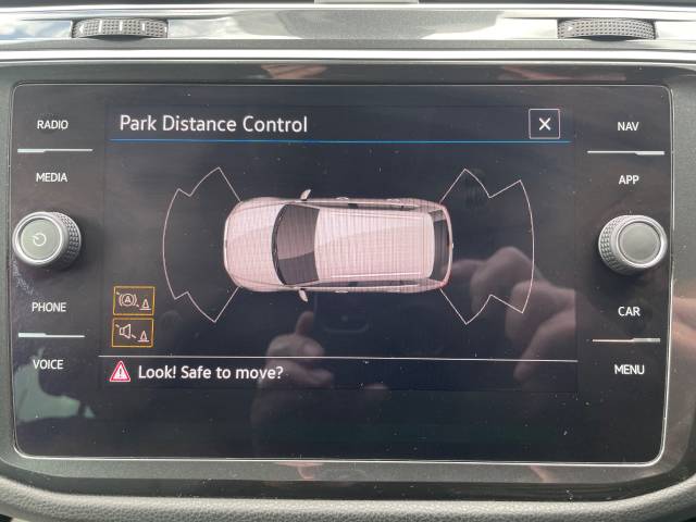 2020 Volkswagen Tiguan 1.5 TSI 150 Life 5dr - APPLE CAR PLAY  - FSH - 1 OWNER -
