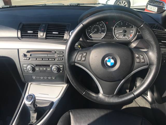 2008 BMW 1 Series 2.0 118i SE 2dr - HEATED LEATHER - FSH - AIR CON