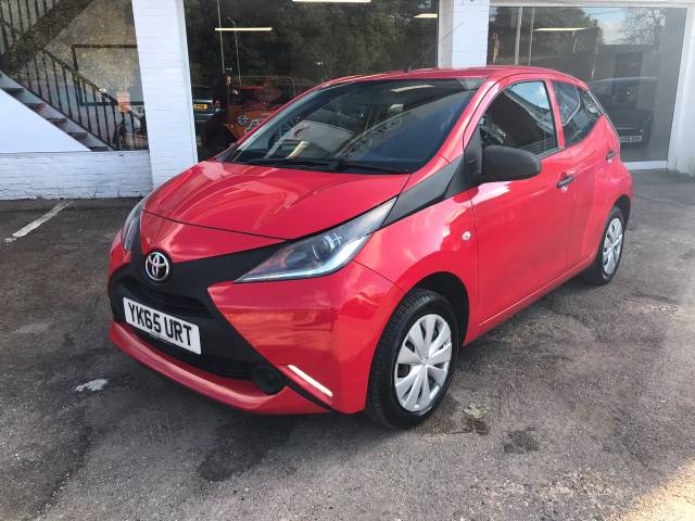 Toyota Aygo 1.0 VVT-i X 5dr - Hatchback Petrol Red