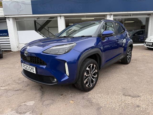 Toyota Yaris Cross 1.5 Hybrid Design 5dr CVT - APPLE CAR PLAY - Hatchback Petrol / Electric Hybrid Blue